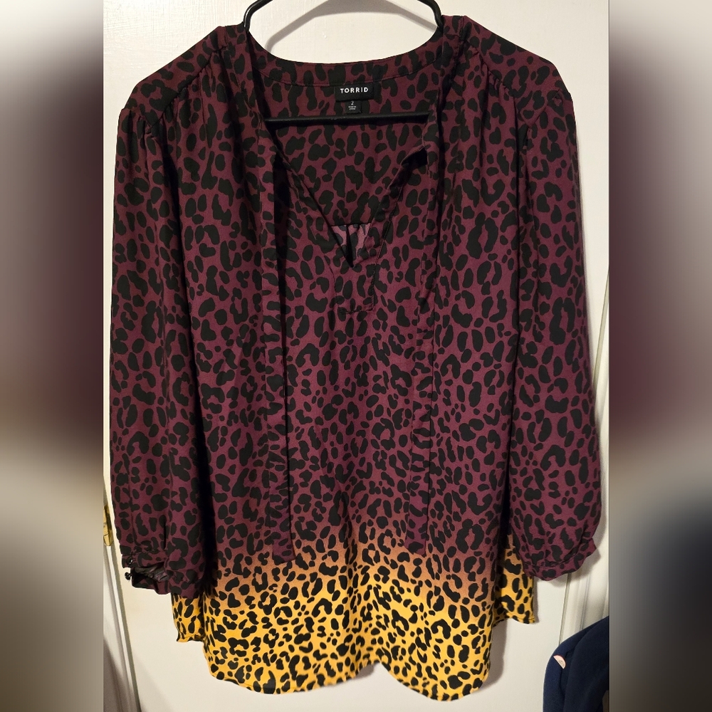 Torrid Ombre Cheetah Print Blouse Relaxed Fit